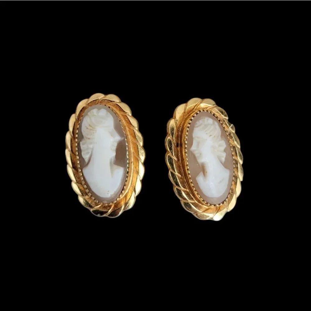12K 1/20 Gold Filled Vintage Cameo Earrings Screwback Screw Back Clipon Clip On